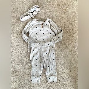 Carter’s 3-piece baby girl set 6m